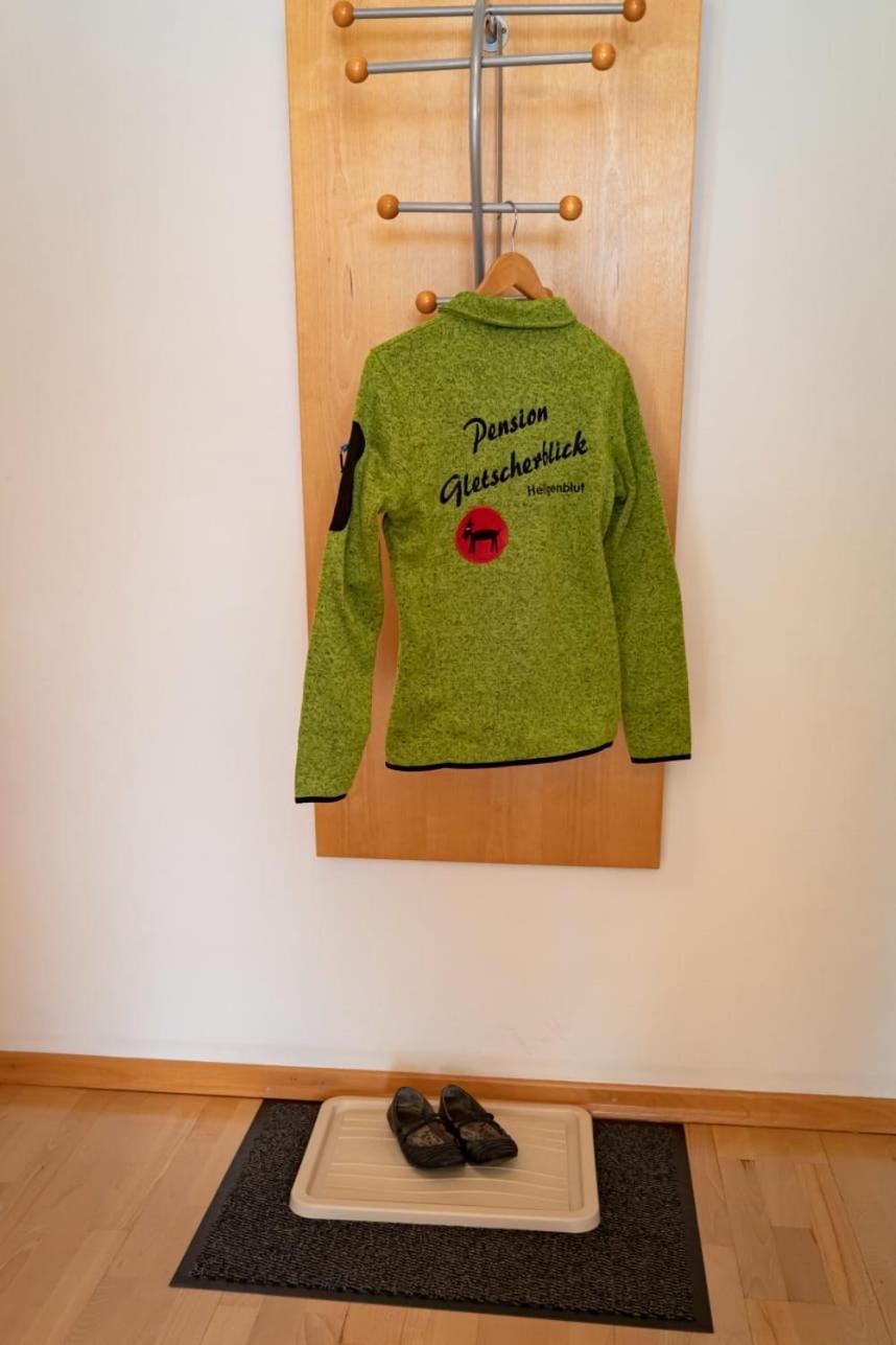 Familienpension Gletscherblick Heiligenblut Buitenkant foto