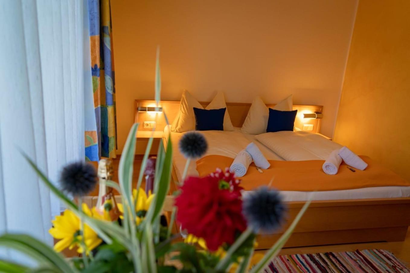 Familienpension Gletscherblick Heiligenblut Buitenkant foto