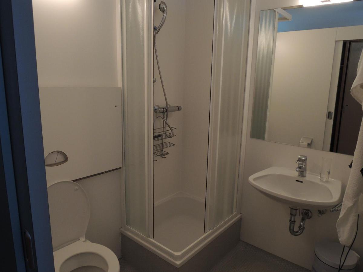 Familienpension Gletscherblick Heiligenblut Kamer foto